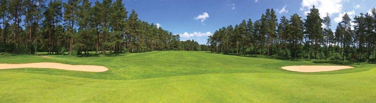 A golf course pictured in ISM’s supplied BMW golf outing materials